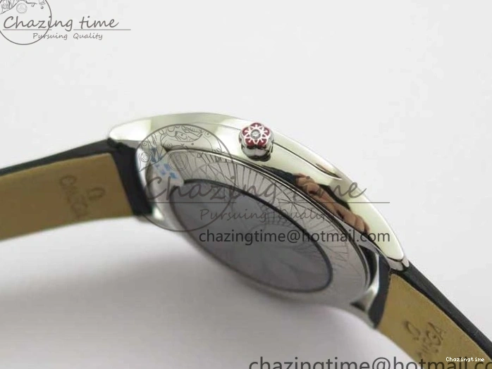 0420 StreetReady Ladies’ De Ville Trésor Diamond SS 3AF 1:1 Best Edition White MOP Dial RG Markers On Black Fabric strap Swiss Quartz 7884